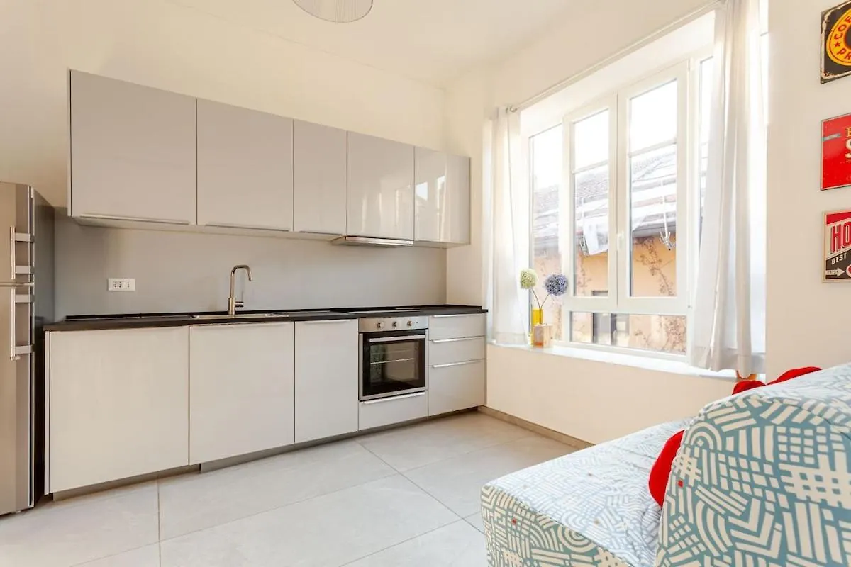 Apartament Baroni C - Free Private Parking-Wi- Fi And A-C Gerenzano